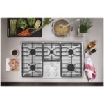 GE 36" Built-In Gas Cooktop Stainless Steel from Kings Outlet